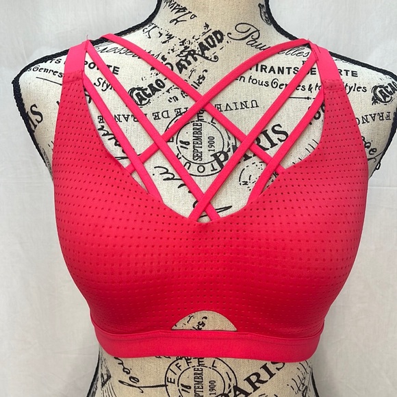 Victoria's Secret Lightweight Cage Front Sports Bra - Picture 2 of 4